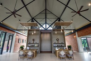 Flora Creek Resort & Garden Chiang Mai