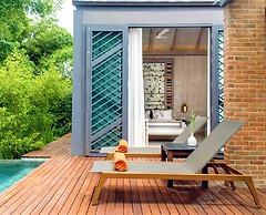 Flora Creek Resort & Garden Chiang Mai