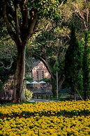 Flora Creek Resort & Garden Chiang Mai