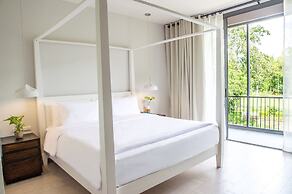 Flora Creek Resort & Garden Chiang Mai