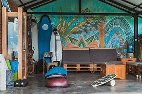 Big Brother Surf Inn