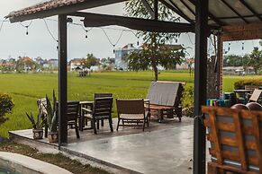 Big Brother Surf Inn