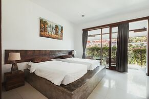 Big Brother Surf Inn