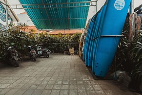 Big Brother Surf Inn