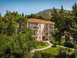 Maistra Select Srebreno Villas