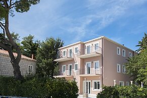 Maistra Select Srebreno Villas