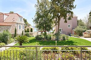 Maistra Select Srebreno Villas