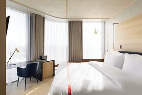 Ruby Emma Hotel Amsterdam By IHG