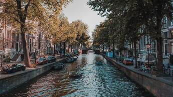Ruby Emma Hotel Amsterdam By IHG