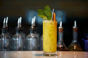 Elyton Hotel, Autograph Collection by Marriott