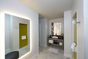 Elyton Hotel, Autograph Collection by Marriott