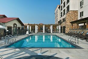 Oxford Suites Sonoma County