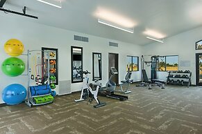 Oxford Suites Sonoma County