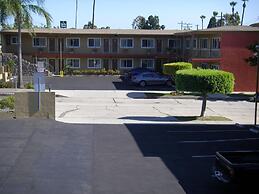 Fullerton Lodge