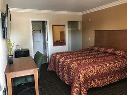 Fullerton Lodge
