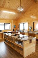 Kingston TOP 10 Holiday Park