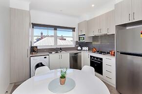 Lake Wendouree Luxury Apartments