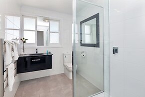 Lake Wendouree Luxury Apartments