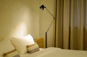 Benri sriracha residence