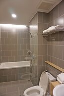 Benri sriracha residence