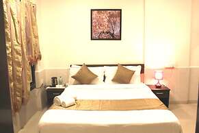 Dragonfly Apartments Emerald