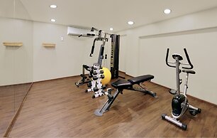 Central Beacon Hotel Surat