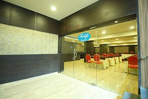 Central Beacon Hotel Surat