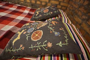 Guest House Gallery and More