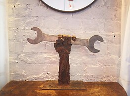 Guest House Gallery and More