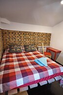 Guest House Gallery and More