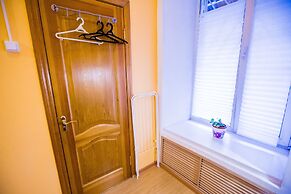 Guest House Gallery and More