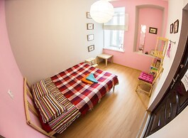 Guest House Gallery and More