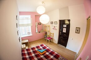 Guest House Gallery and More