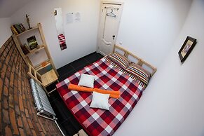 Guest House Gallery and More