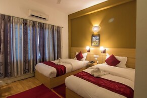 Hotel Ananda Inn