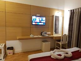 Hotel Ananda Inn