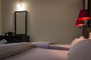 Hotel Ananda Inn