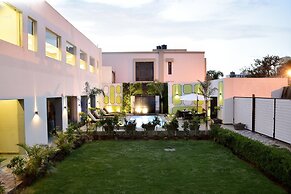 Hotel Gandharva - A Green Hotel