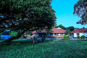 Baywatch Beach Resort