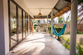 Mumsa Beach Resort & Restaurant