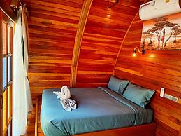 Mumsa Beach Resort & Restaurant