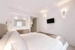 Anemomylos Residence