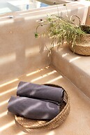 Anemomylos Residence