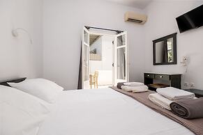 Anemomylos Residence