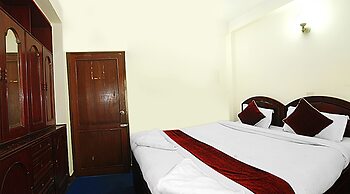 Hotel  Lily  Kathmandu