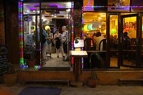 Hotel  Lily  Kathmandu