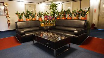 Chian Huei Business Hotel