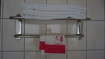 Chian Huei Business Hotel