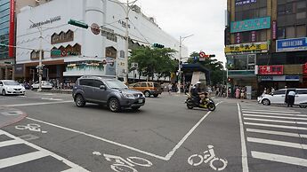 Chian Huei Business Hotel