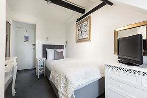 Mount Pleasant Hotel